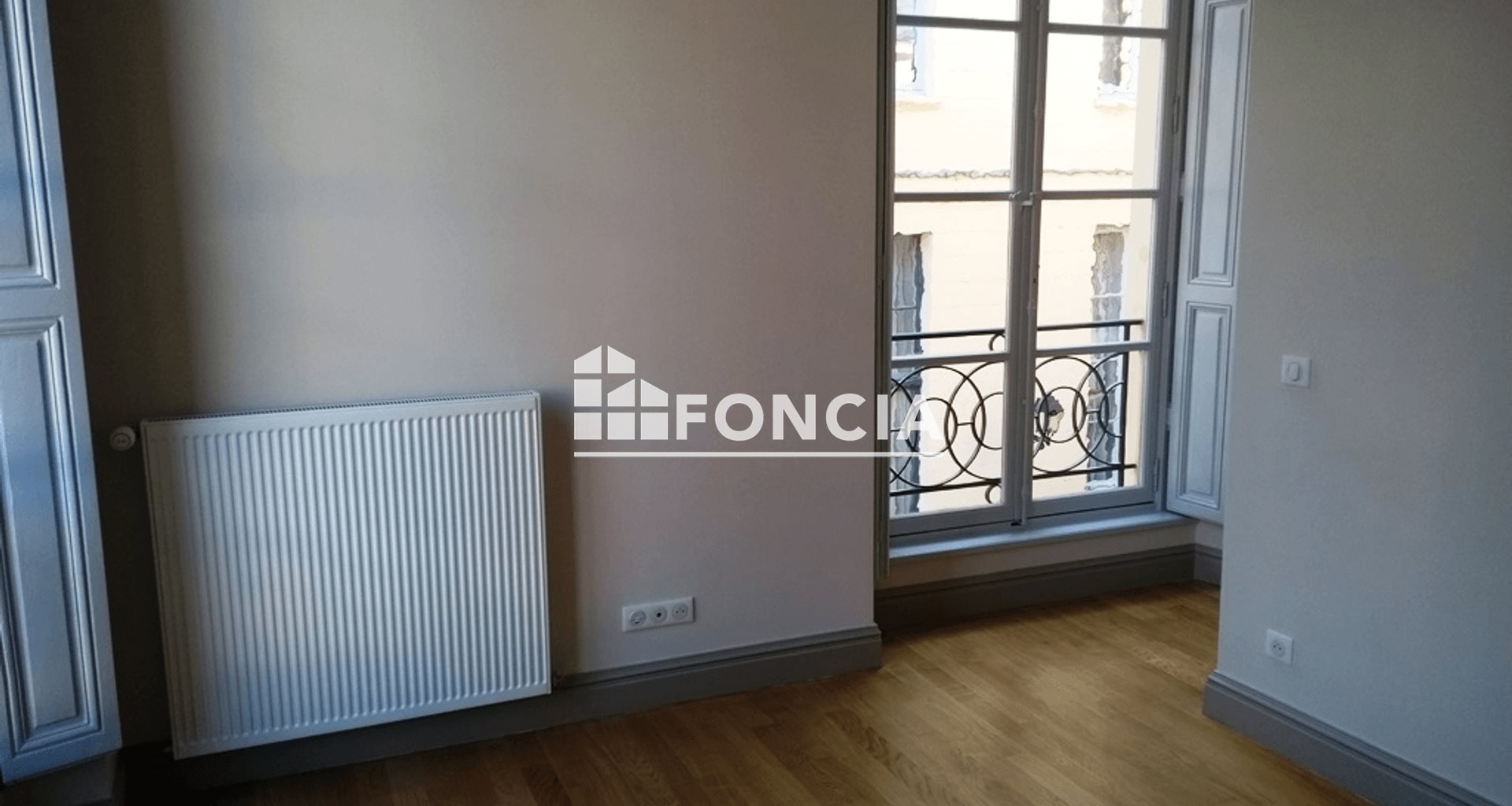 Appartement à louer, 76m², Versailles