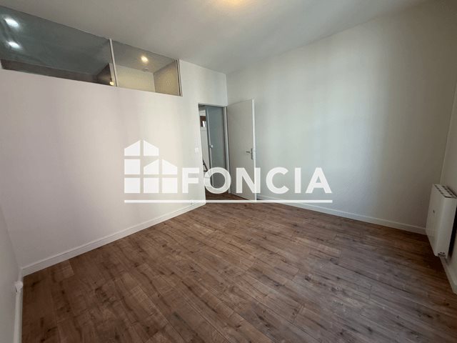 Appartement à louer, 43m², Fontaine