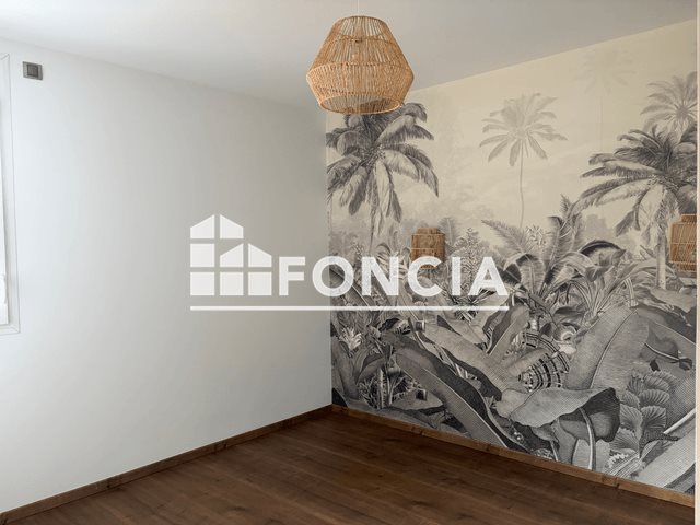 Appartement à louer, 98m², Saint-Jean-de-Maurienne