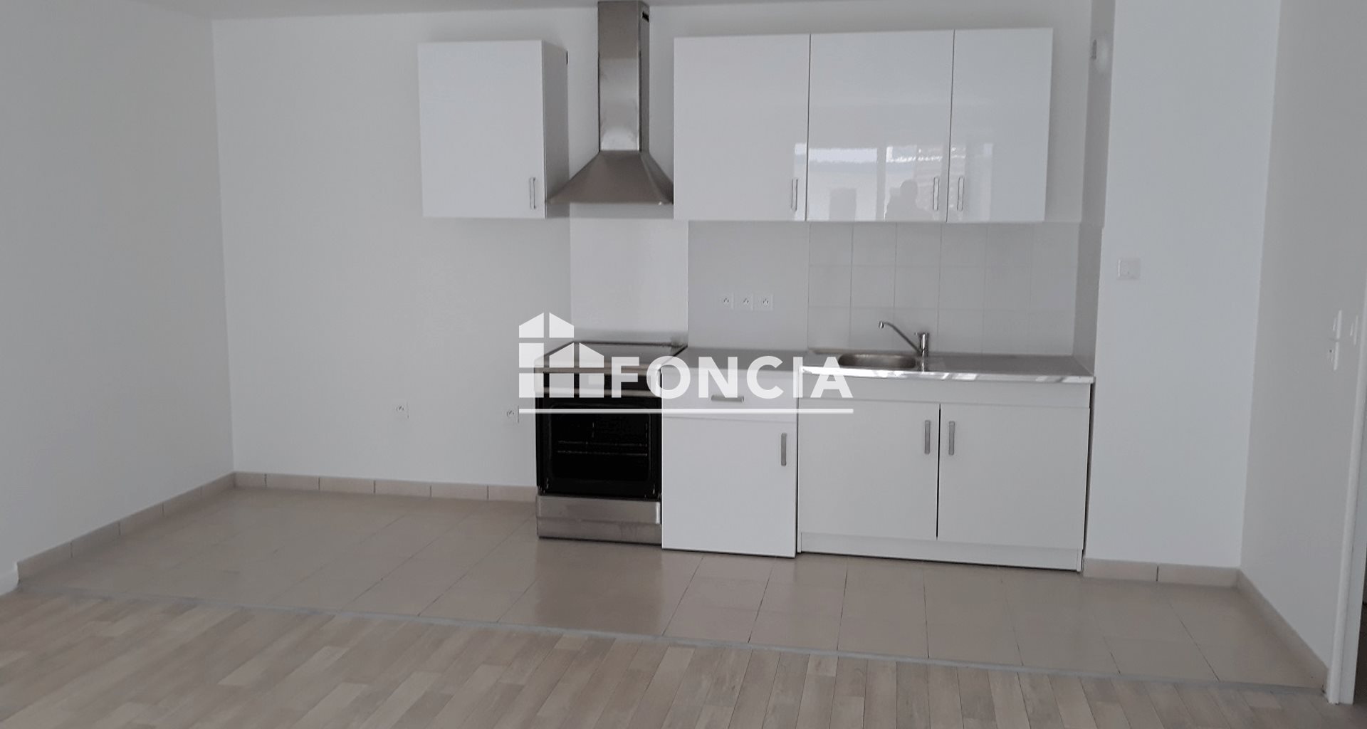 Appartement à louer, 71m², La Norville