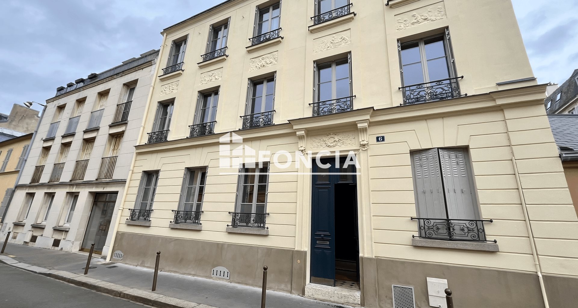 Appartement à louer, 14m², Versailles
