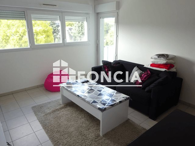 Appartement à louer, 46m², Mont-Saint-Aignan