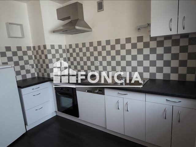 Appartement à louer, 55m², Saint-Pierre-en-Faucigny