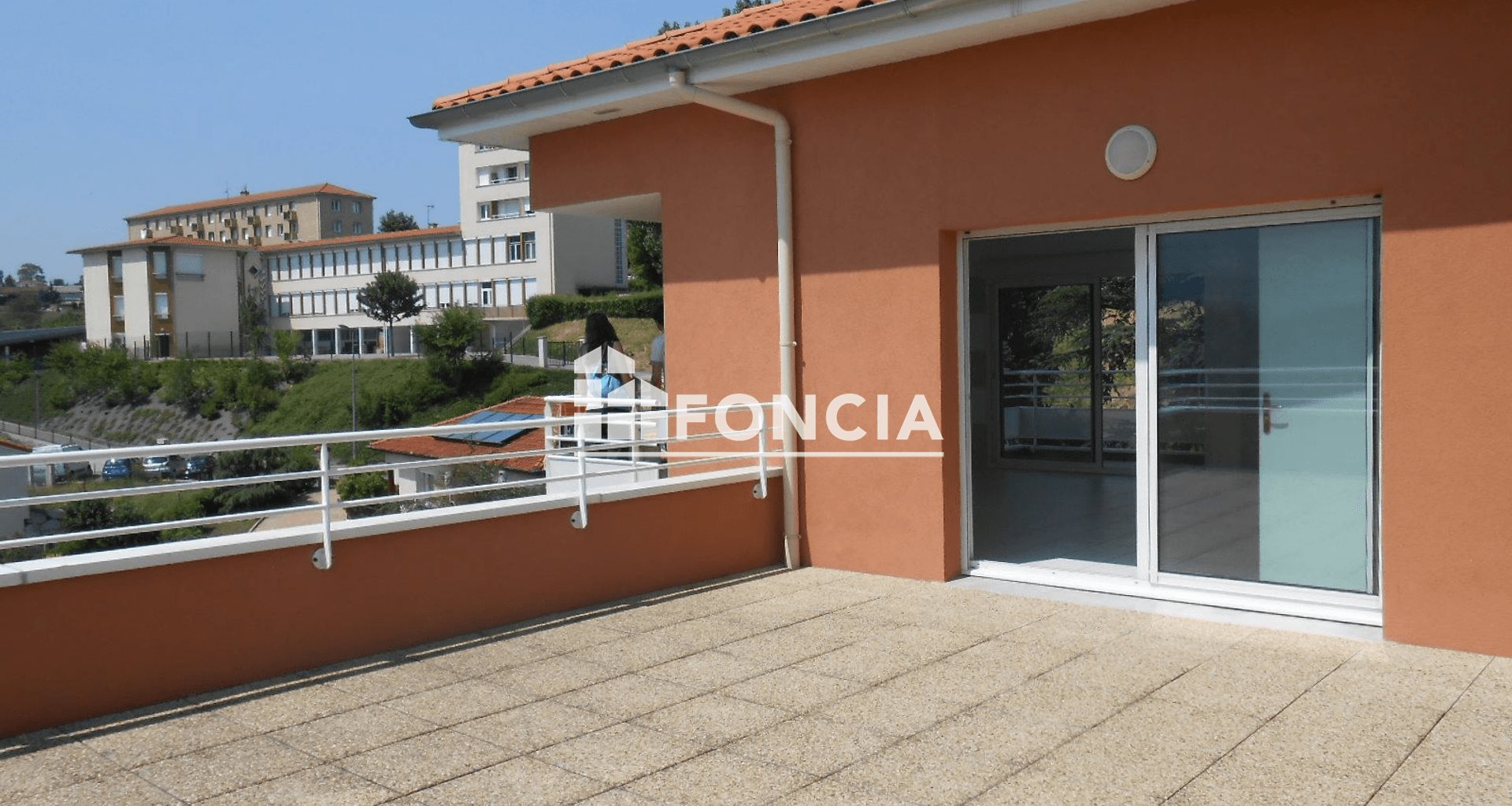 Appartement à louer, 109m², Saint-Jean-Bonnefonds