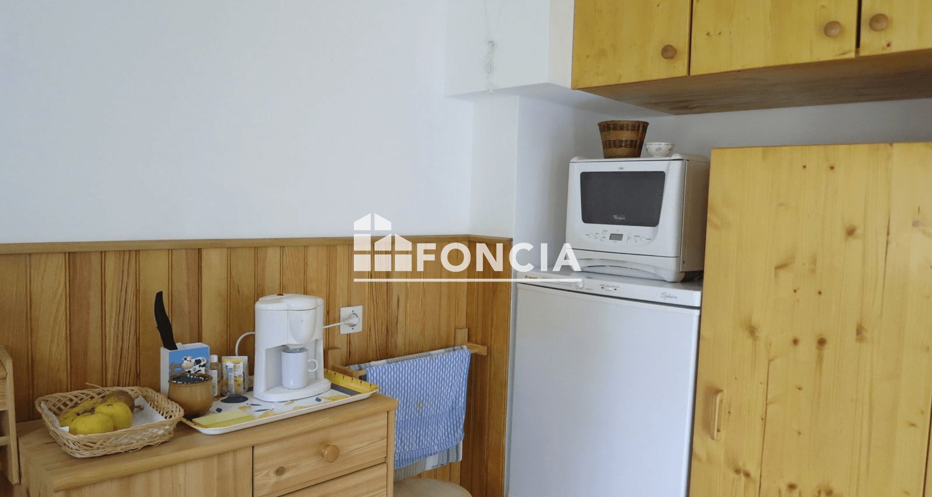 Appartement à louer, 27m², Épernon