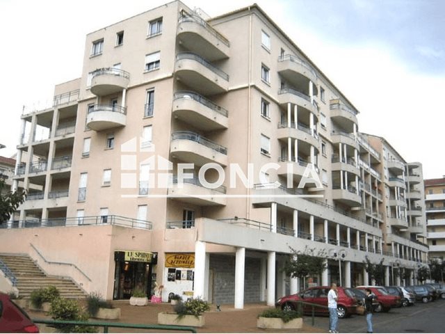Appartement à louer, 48m², Saint-Julien-en-Genevois