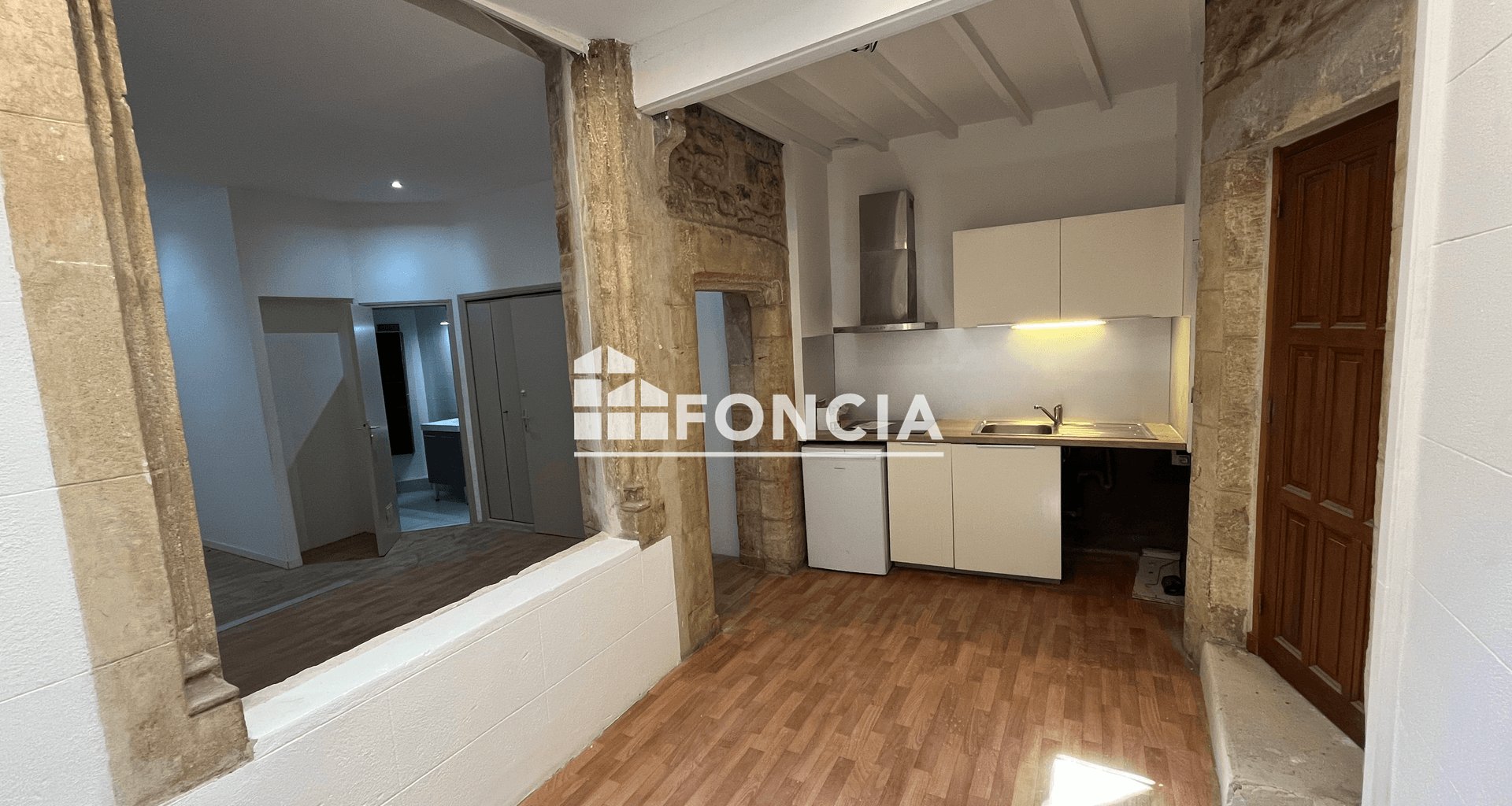 Appartement à louer, 68m², Nîmes