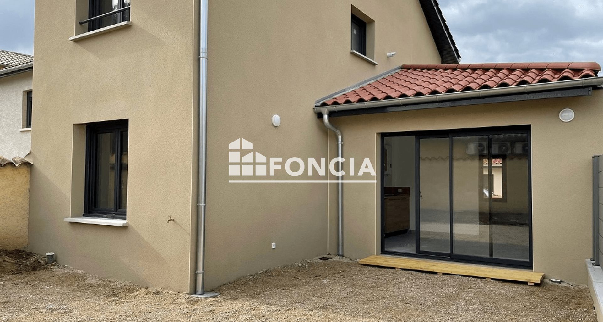 Maison à louer, 94m², Fareins