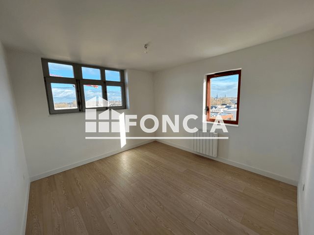 Appartement à louer, 66m², Armentières