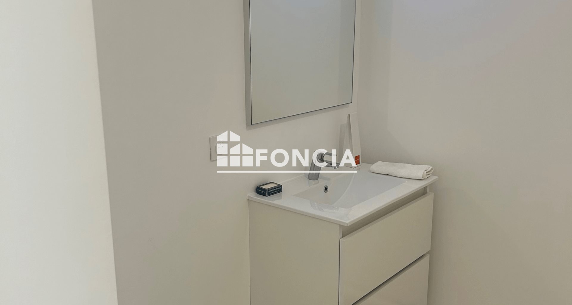 Appartement à louer, 27m², Meudon