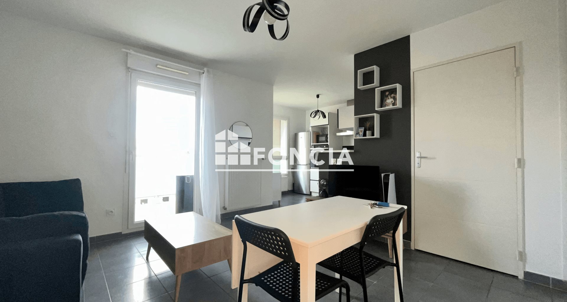 Appartement à louer, 41m², Saint-Priest