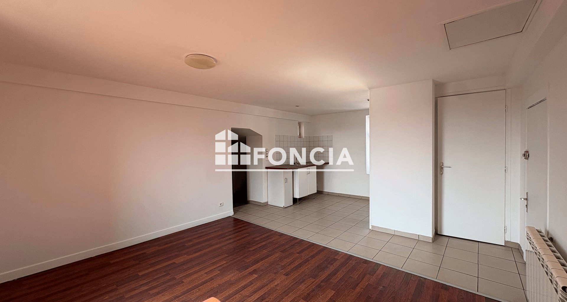Appartement à louer, 40m², Miribel