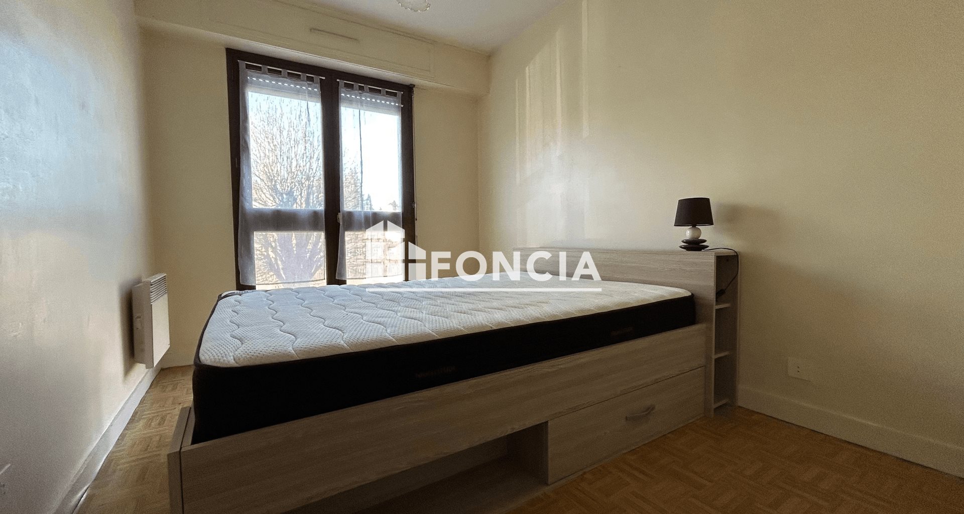 Appartement à louer, 47m², Châteaulin