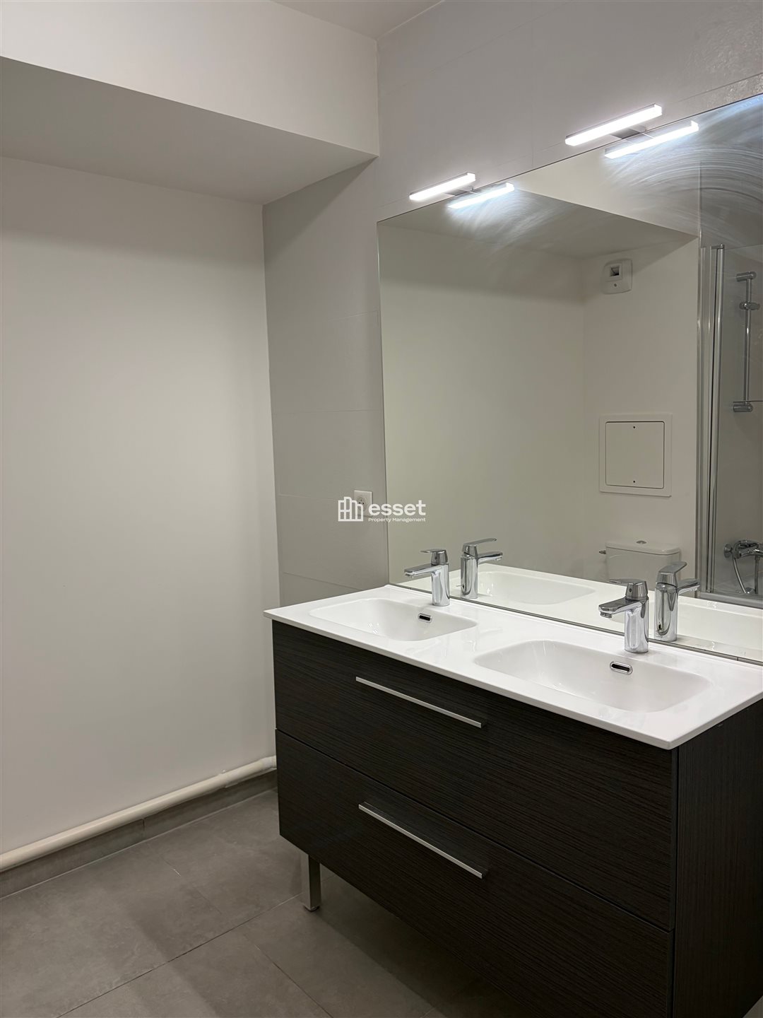 Appartement à louer, 129m², Courbevoie