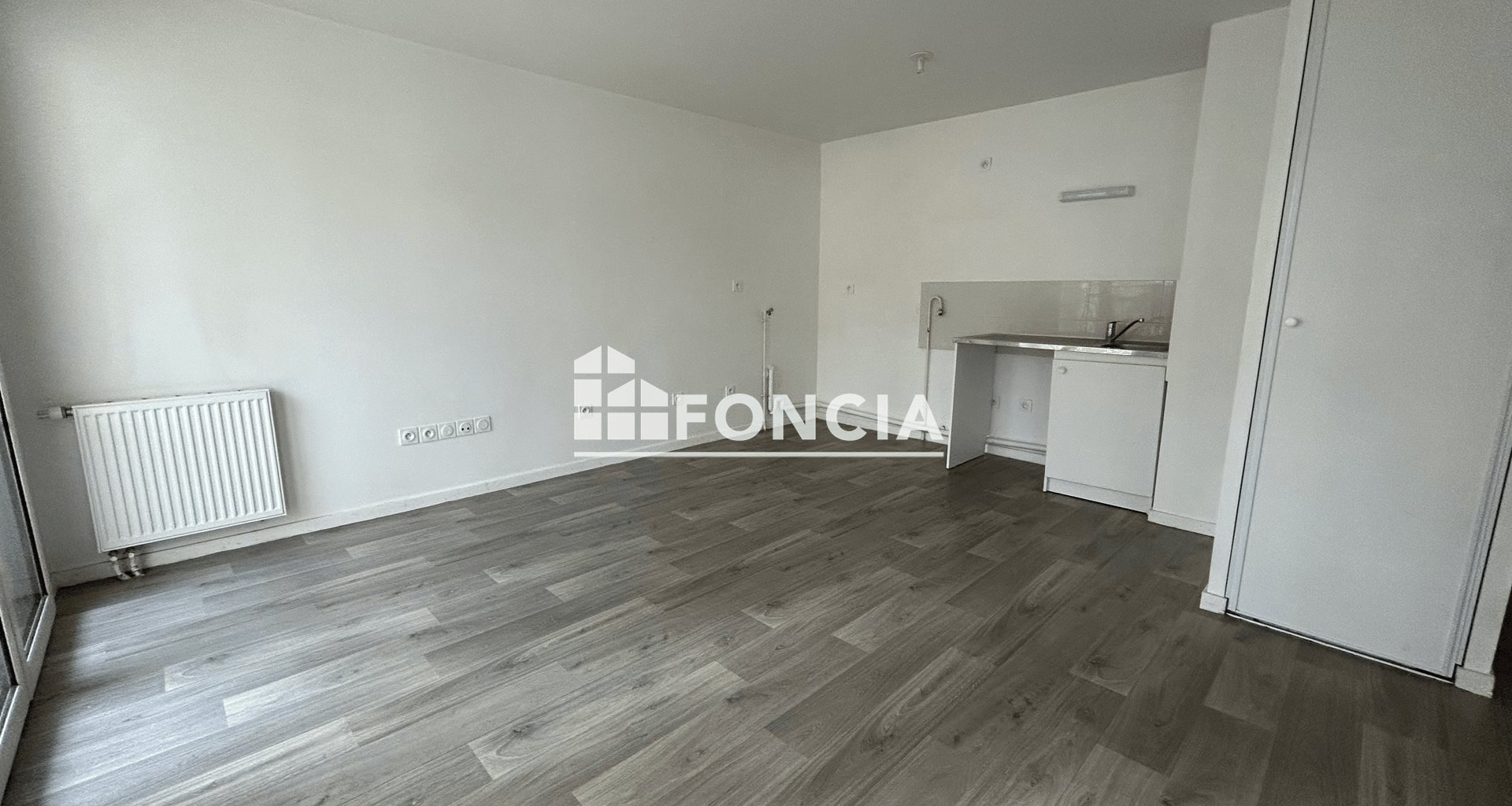Appartement à louer, 41m², Moissy-Cramayel