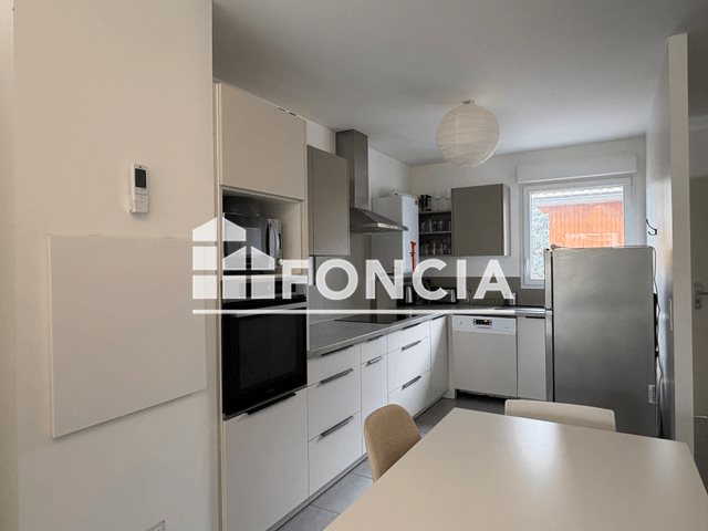 Maison à louer, 67m², Champagnier