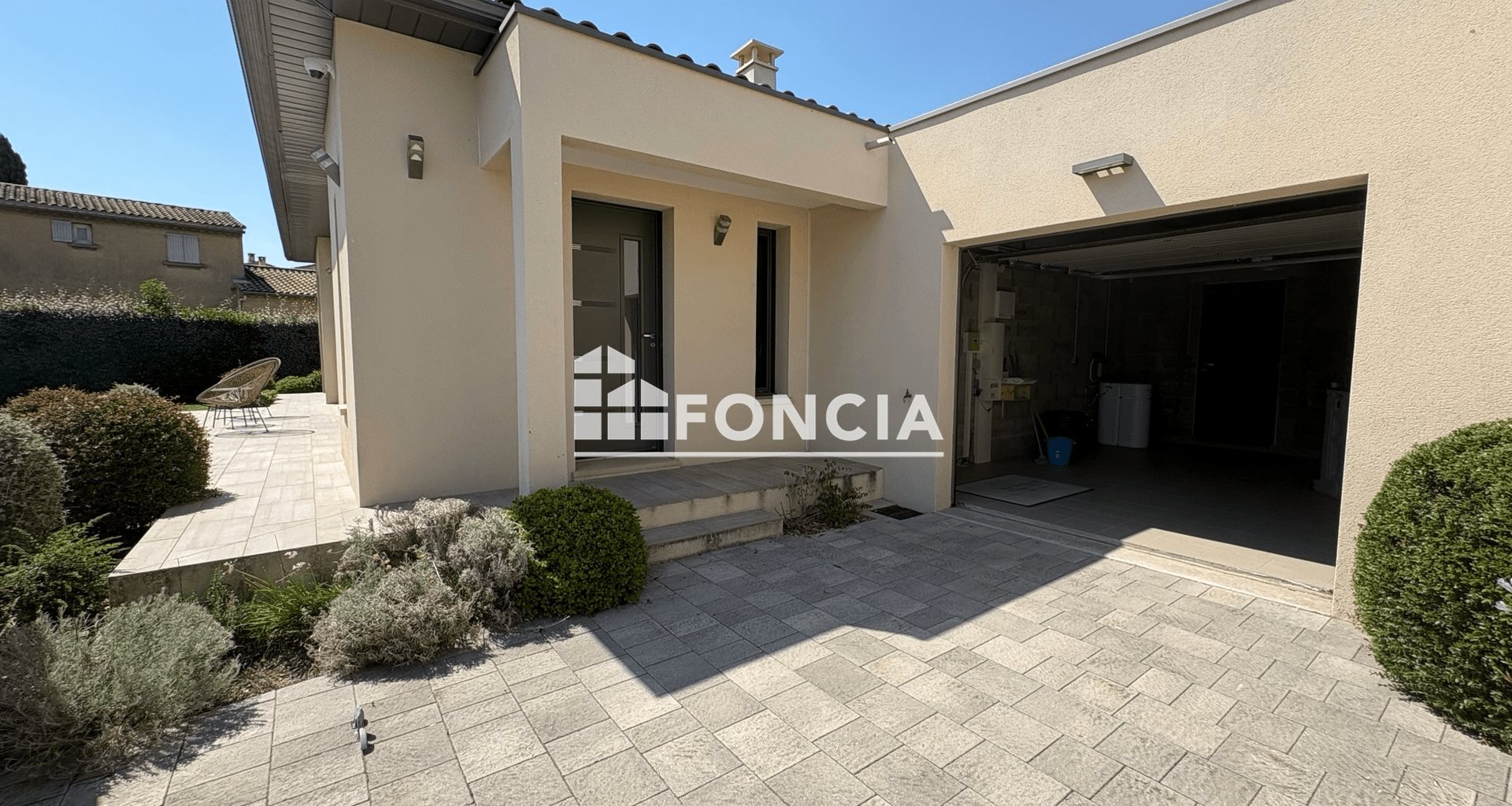 Maison à louer, 102m², Morières-lès-Avignon