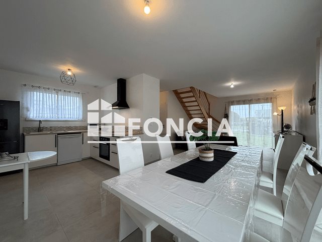 Maison à louer, 82m², Saint-Nazaire