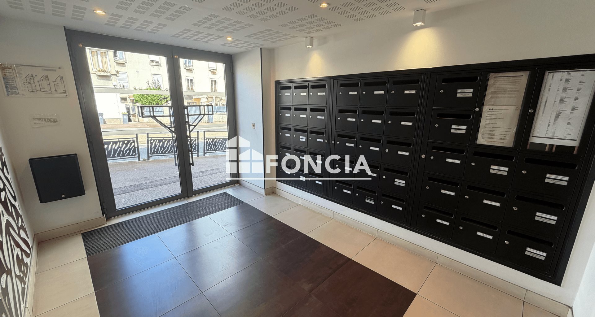 Appartement à louer, 37m², Saint-Cyr-l'Ecole
