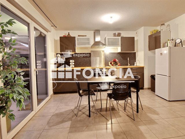 Appartement à louer, 66m², Gières