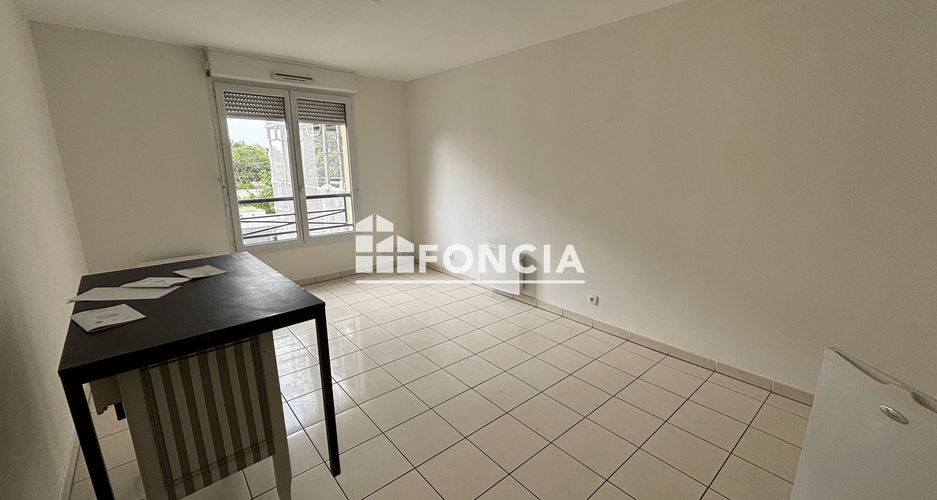 Appartement à louer, 24m², Trappes