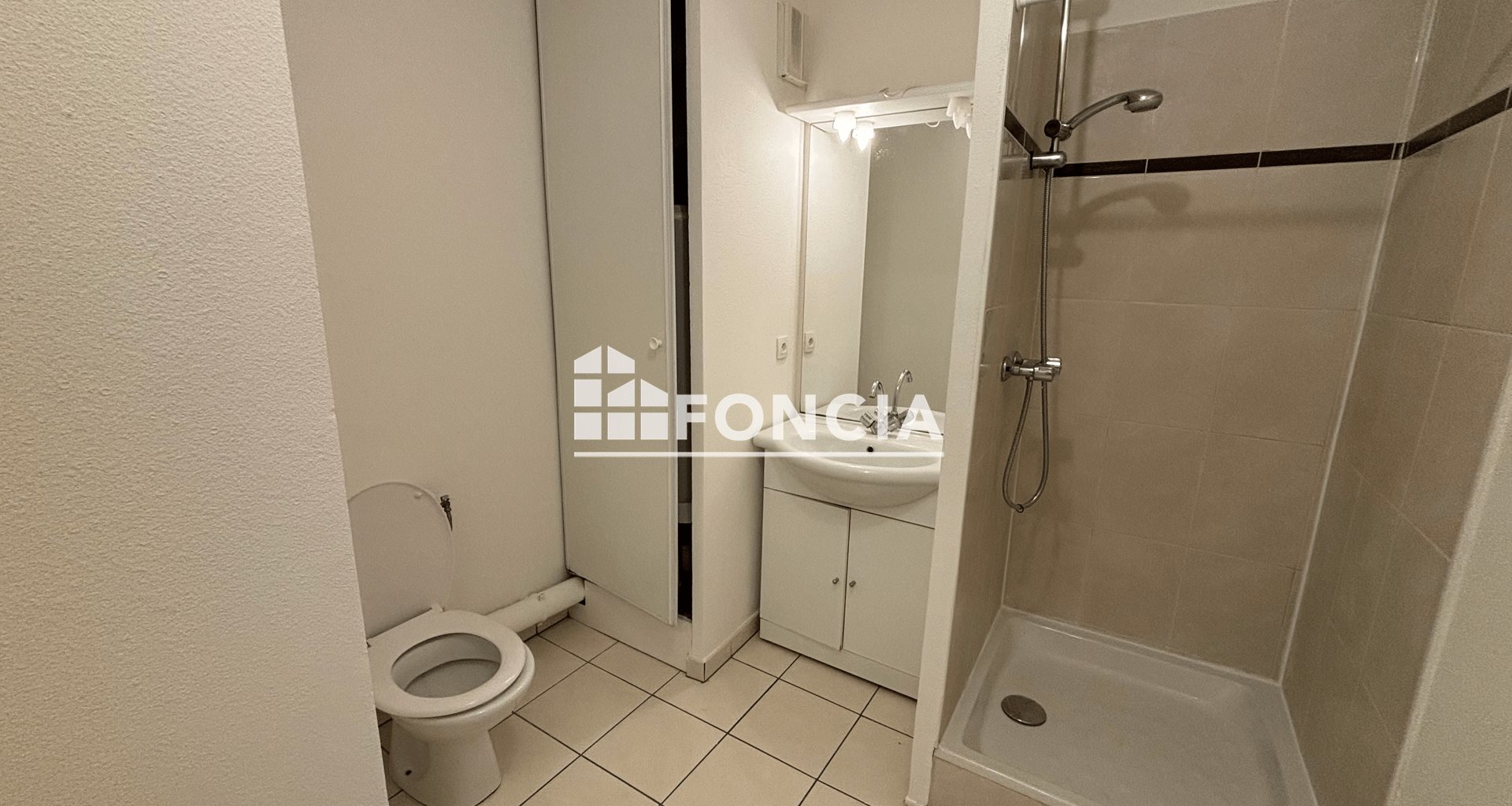 Appartement à louer, 24m², Trappes