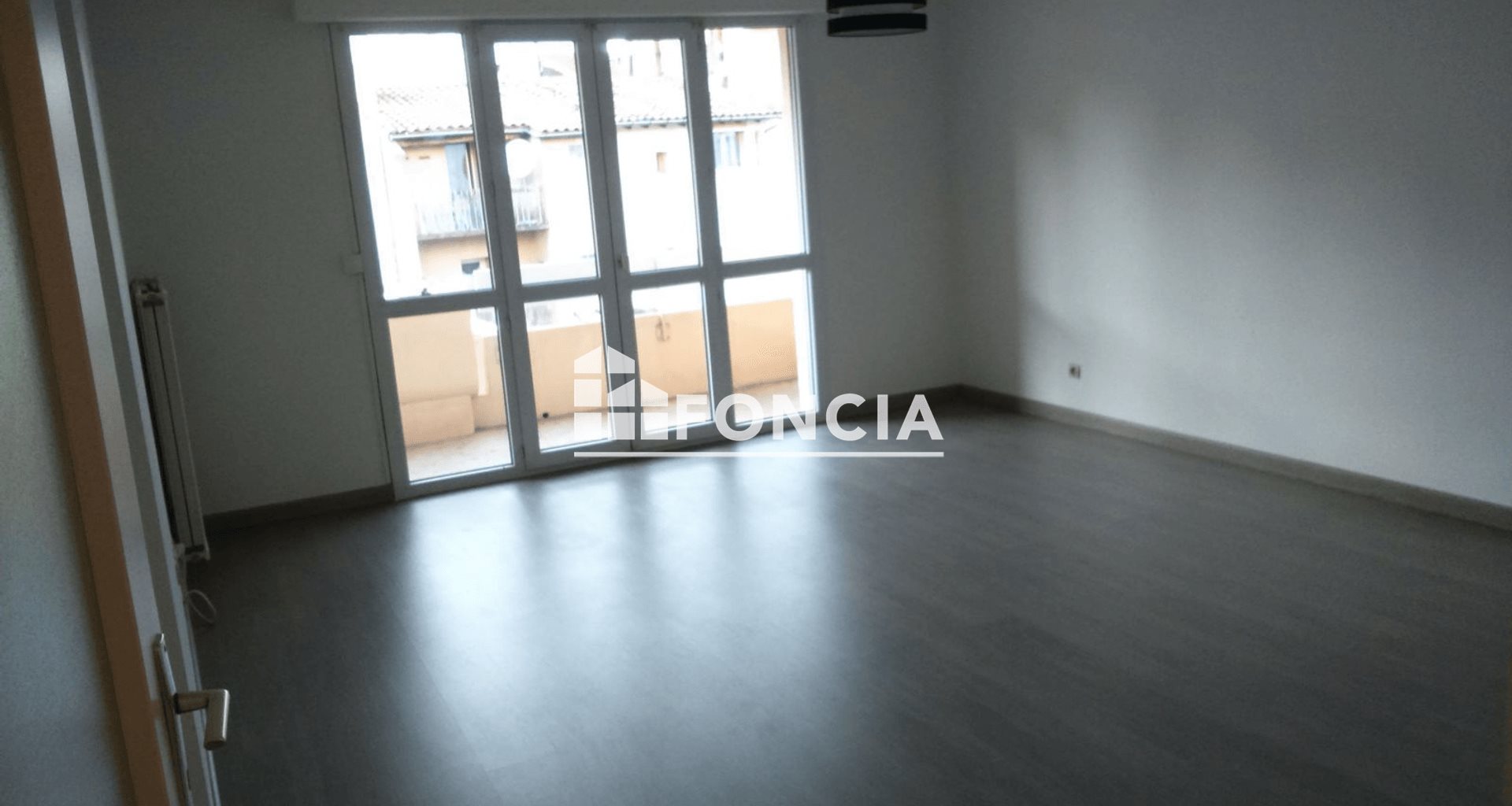 Appartement à louer, 76m², Valence