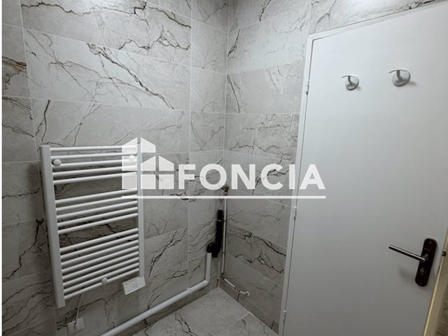 Appartement à louer, 24m², Marseille 8ème