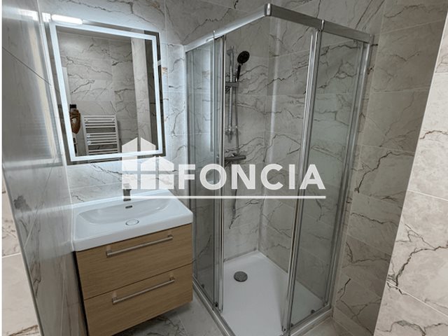 Appartement à louer, 24m², Marseille 8ème