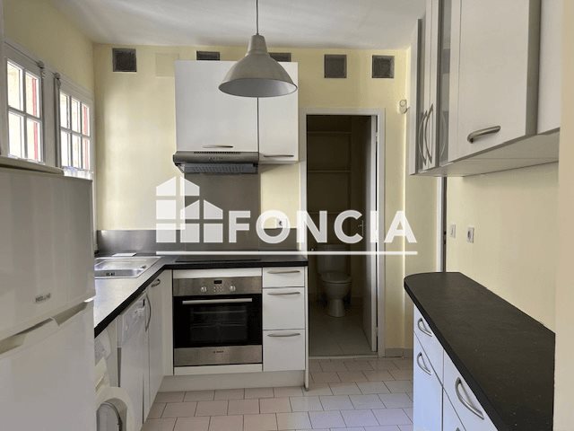 Appartement à louer, 48m², Uzès