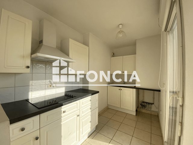 Appartement à louer, 53m², Antibes