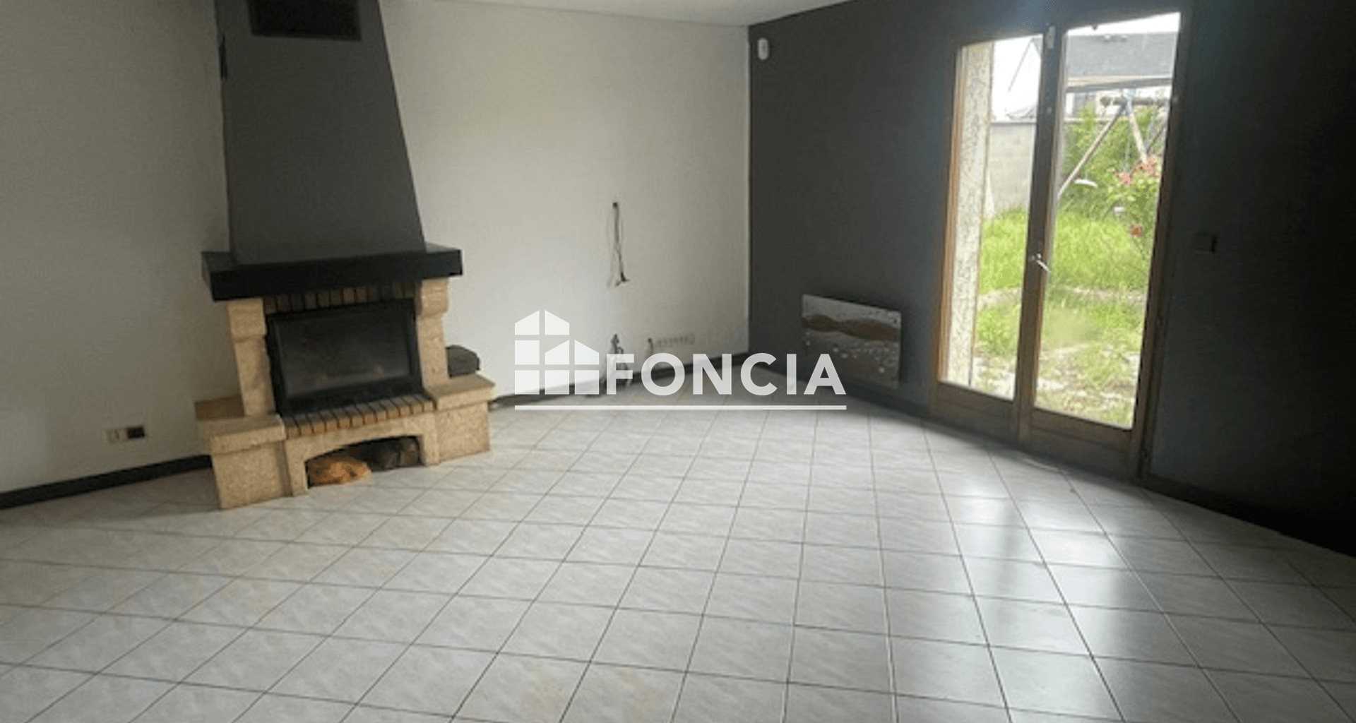 Maison à vendre, 76m², Angerville