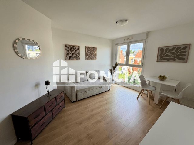 Appartement à louer, 27m², Lambesc