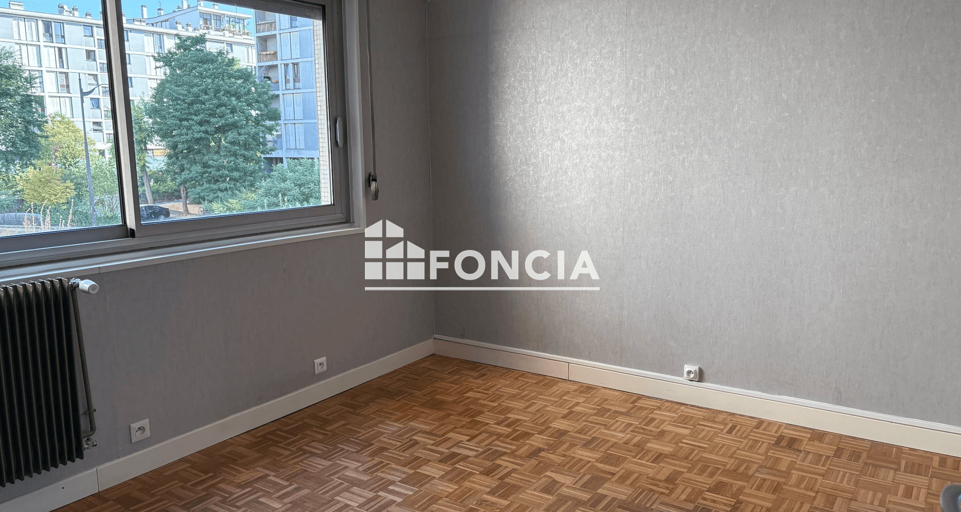 Appartement à louer, 80m², Paris 20ème