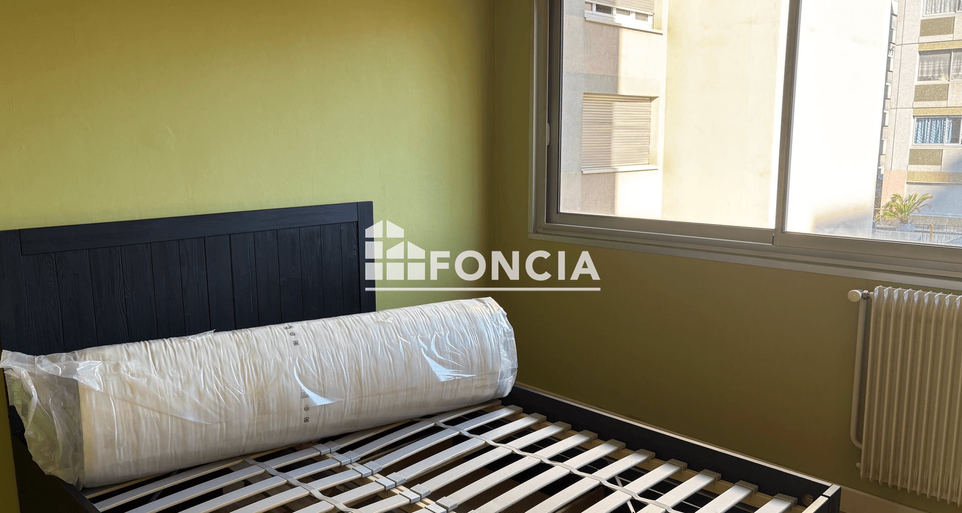 Appartement à louer, 80m², Paris 20ème