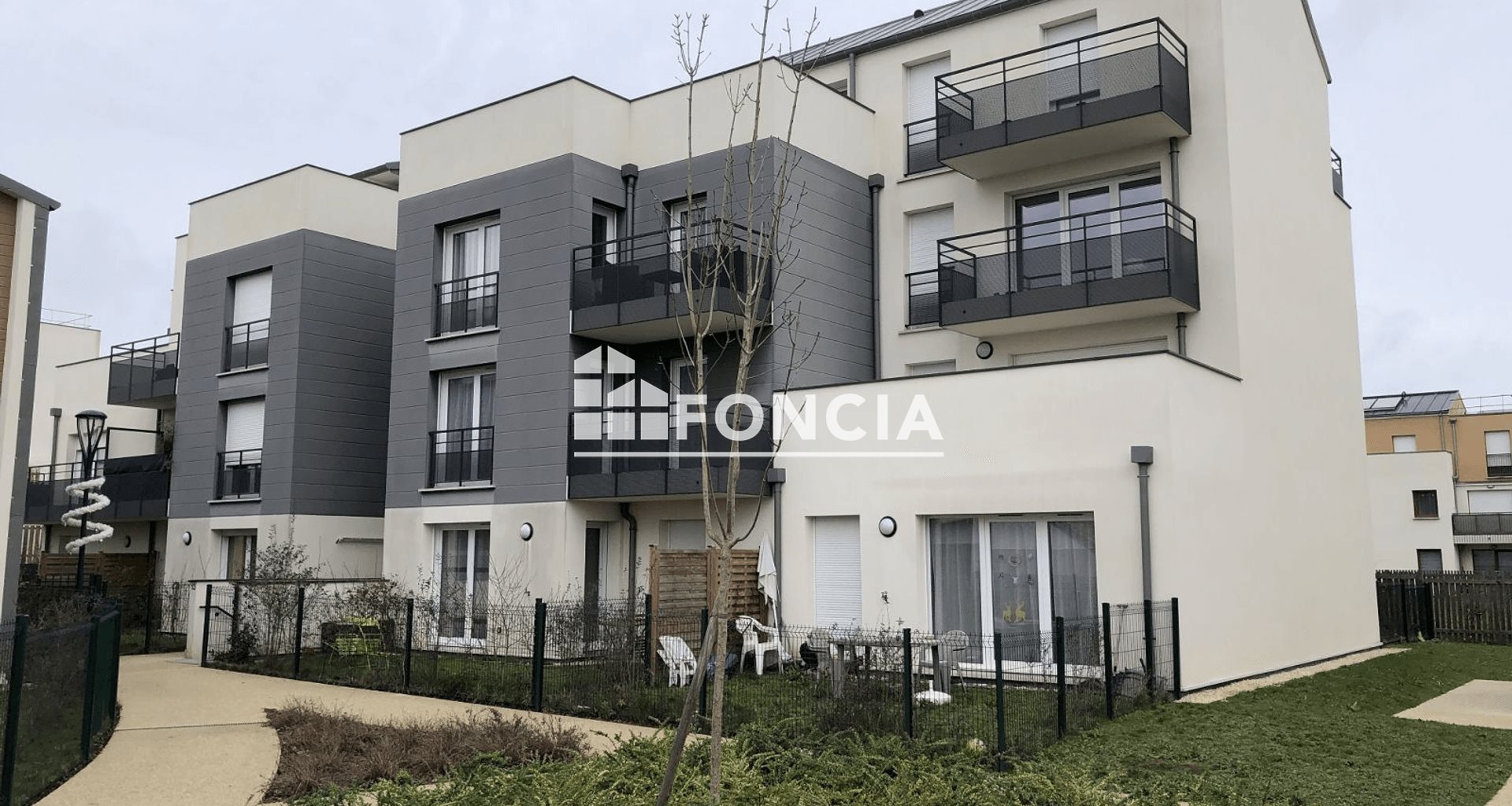 Appartement à louer, 38m², Vert-Saint-Denis