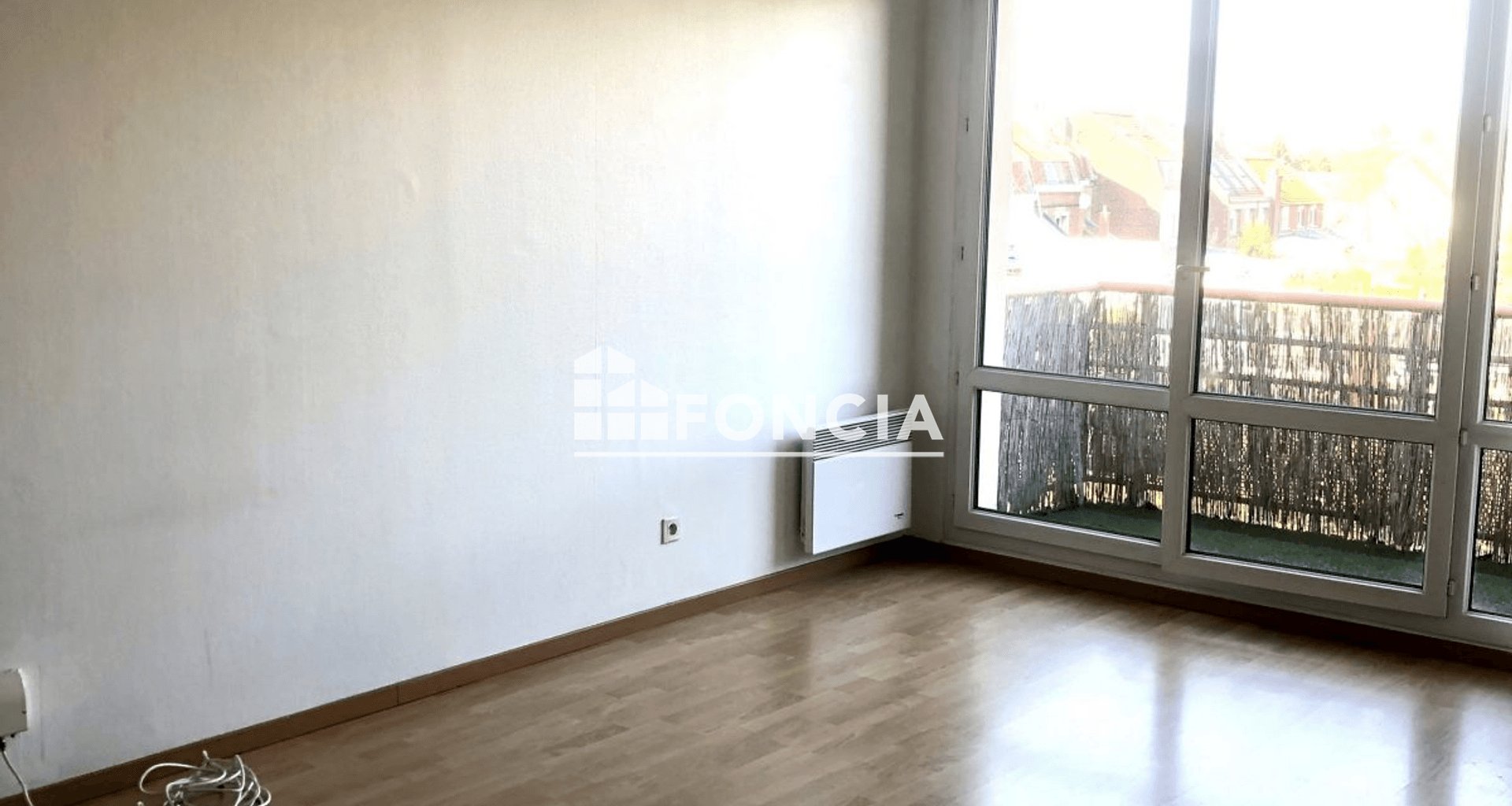 Appartement à louer, 43m², Loos