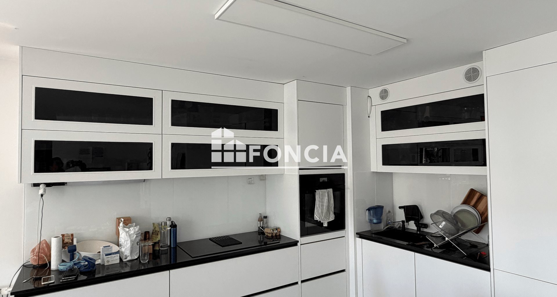 Appartement à vendre, 73m², Saint-Genis-Pouilly