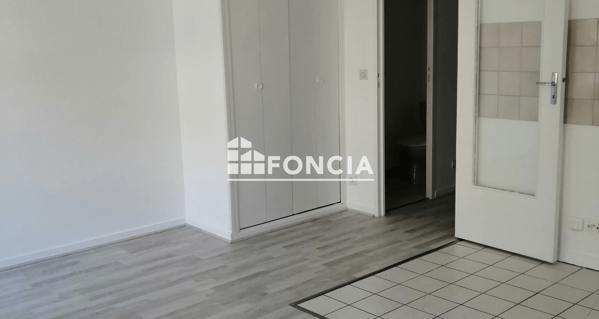 Appartement à louer, 27m², Pontault-Combault