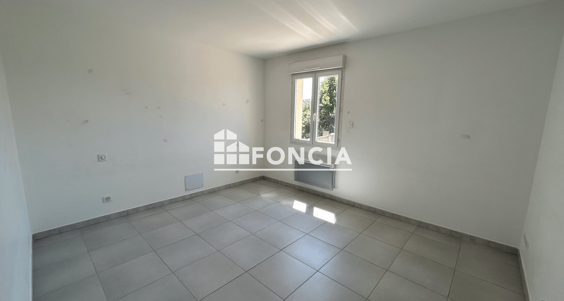 Maison à louer, 135m², Jonquières