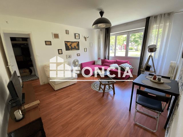 Appartement à louer, 61m², Talence