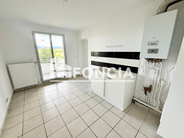 Appartement à louer, 121m², Saint-Genis-Pouilly