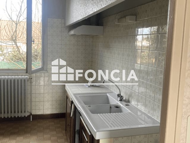Maison à louer, 81m², Aureilhan
