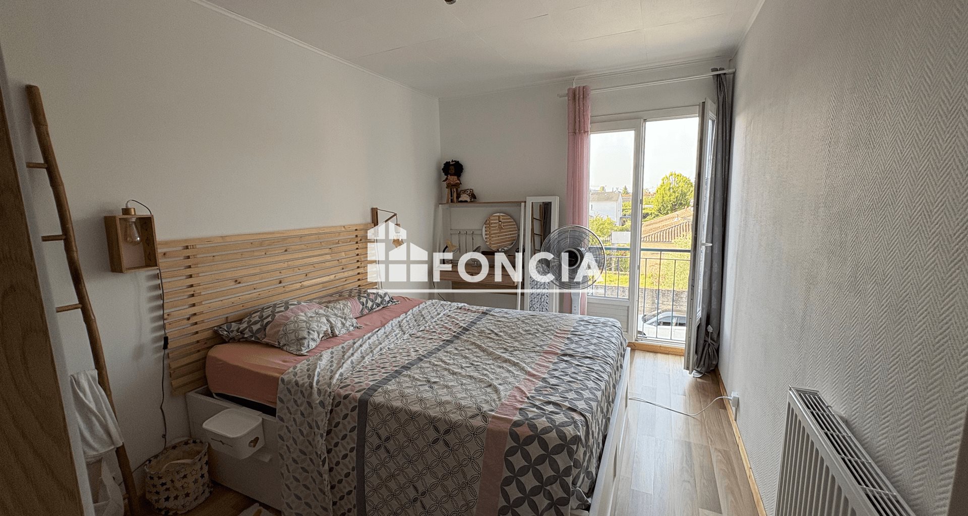 Appartement à louer, 61m², Tournon-sur-Rhône