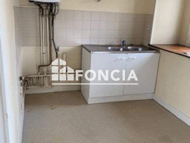 Appartement à louer, 85m², Marthon