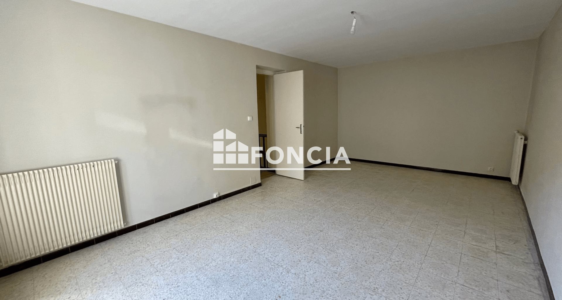 Appartement à louer, 84m², Meximieux