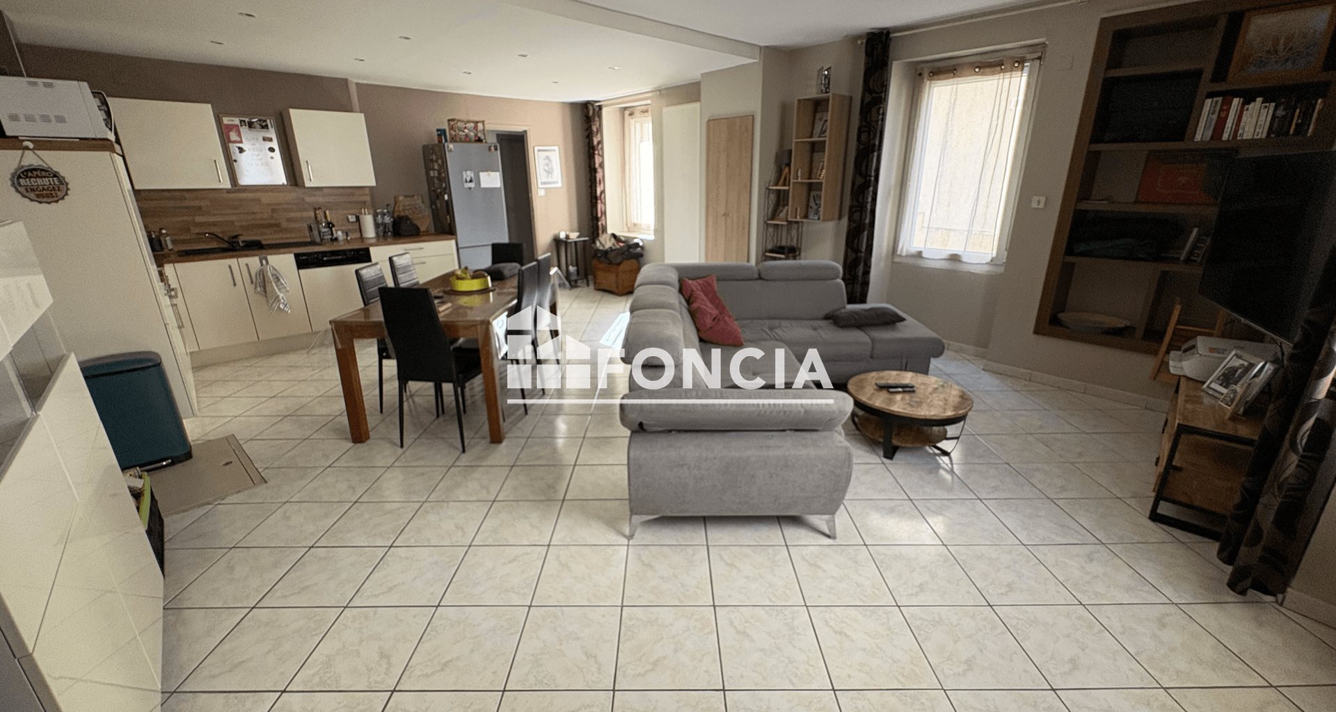 Maison à louer, 111m², Valence