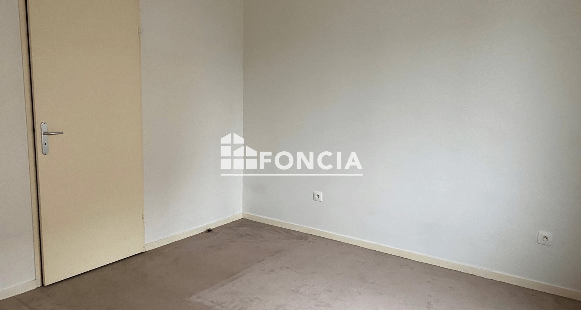 Appartement à louer, 39m², Corbeil-Essonnes