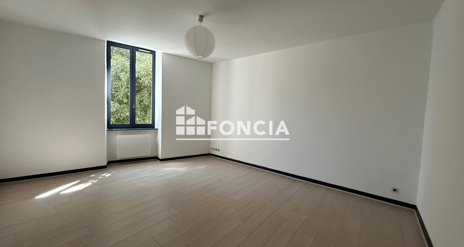 Appartement à louer, 59m², Tournon-sur-Rhône