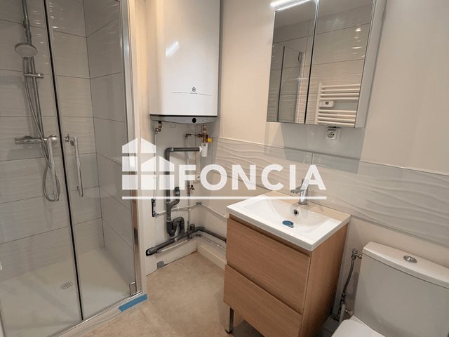 Appartement à louer, 26m², Talence